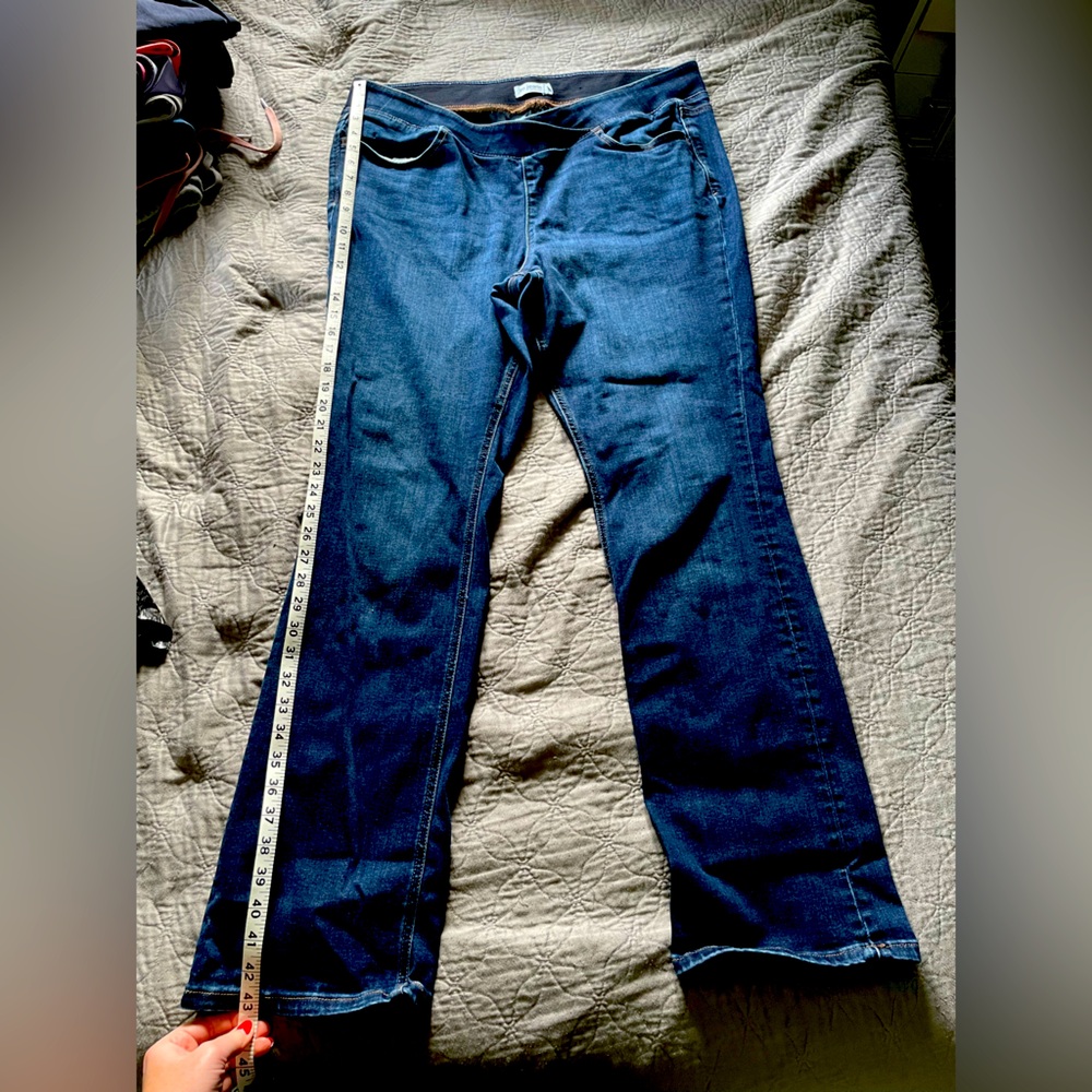 Maurices jeans size 18